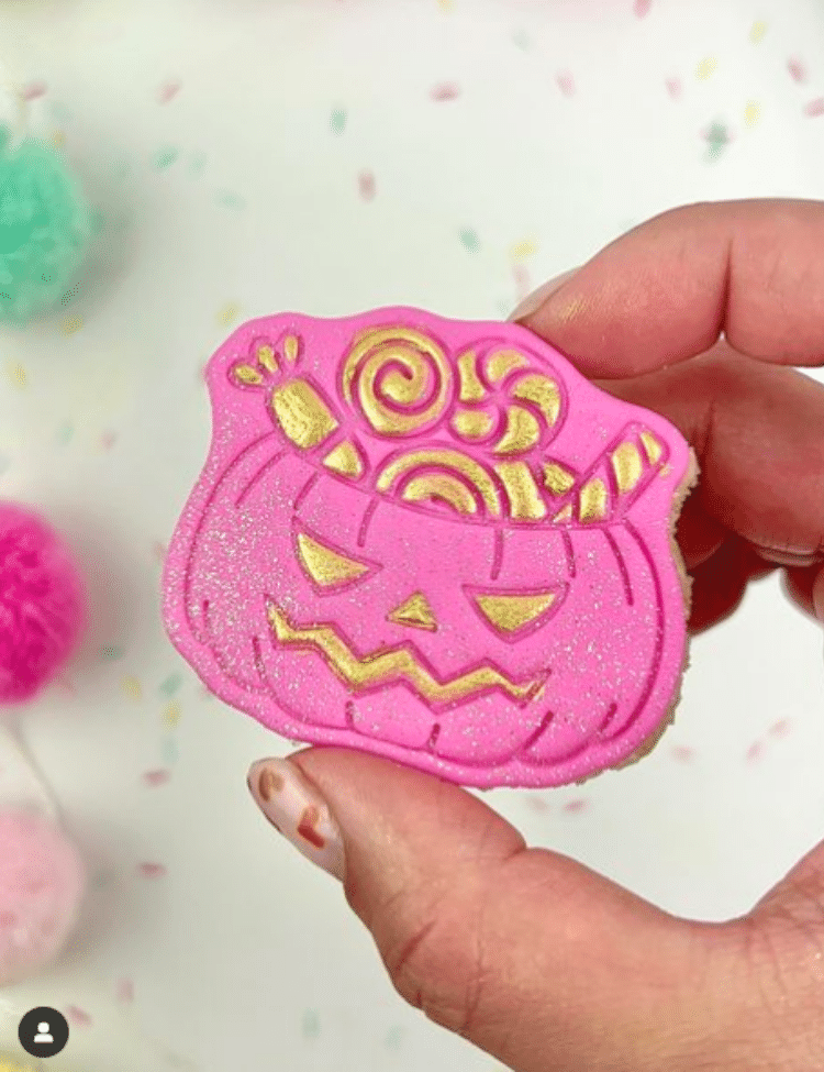 HOT PINK Oil Based Food Colouring Drops